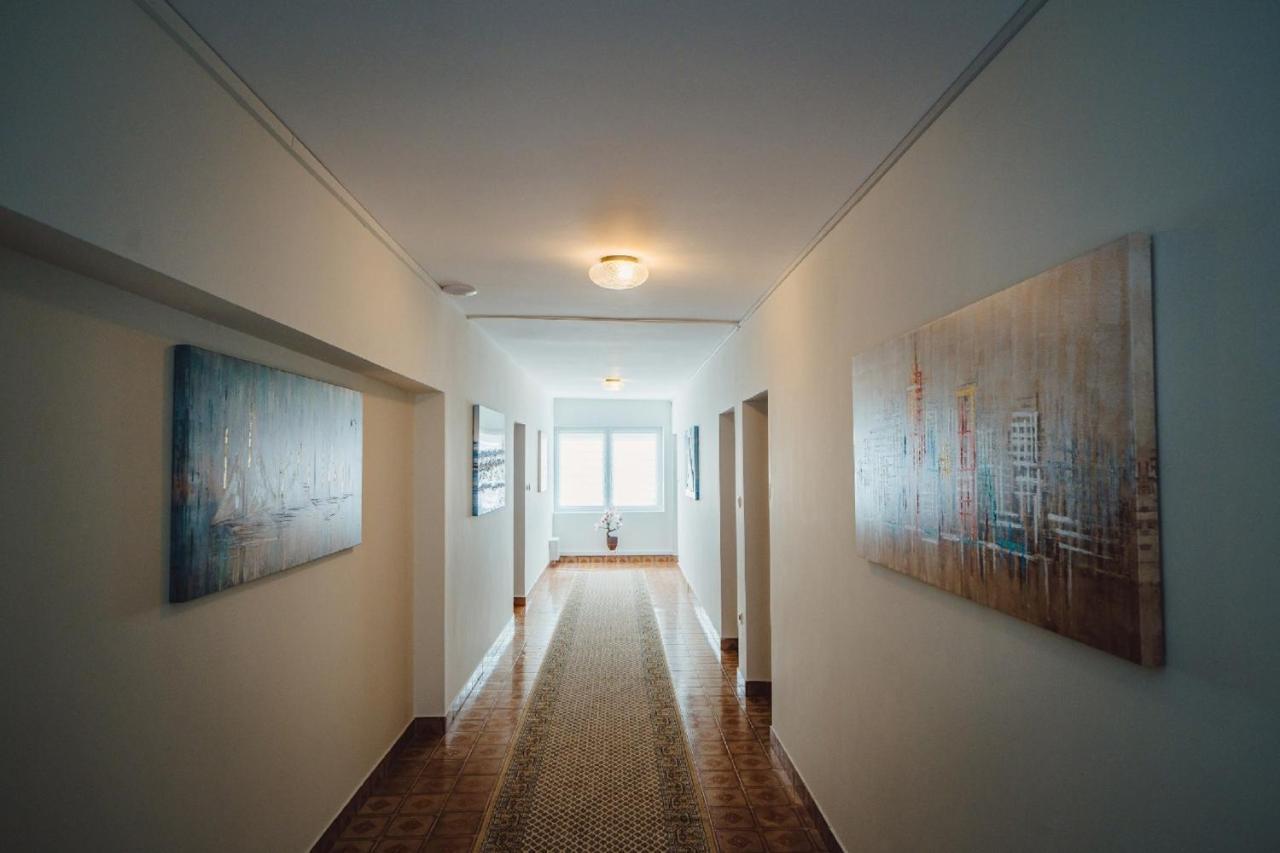 Seaside Apartments Seget Vranjica Eksteriør bilde